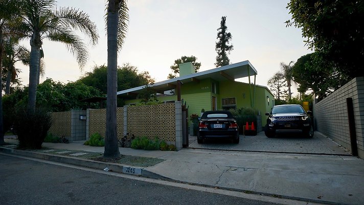 00227-West Los Angeles