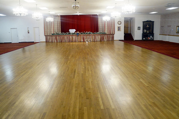 Rear-Center-dancefloor