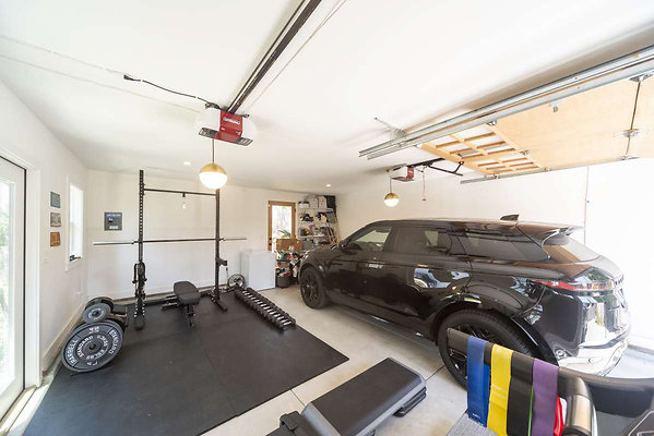 13795 garage 2