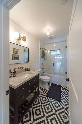 13795 bath 4
