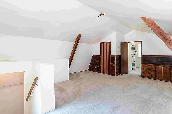 GUEST HOUSE 4