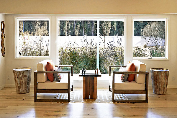 LIVINGRM2