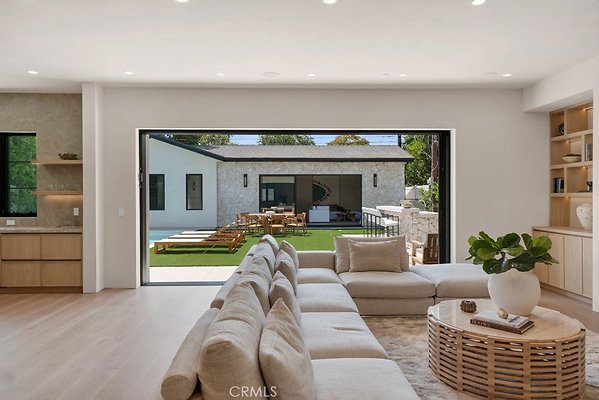 SR25228296 7 0 SR25228296 7 0