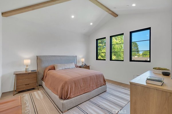 SR25228296 38 0 SR25228296 38 0