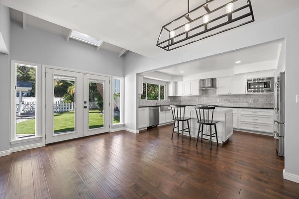 08062510-web-or-mls-15473 Lemay St MEDIA360VR-10 08062510-web-or-mls-15473 Lemay St MEDIA360VR-10