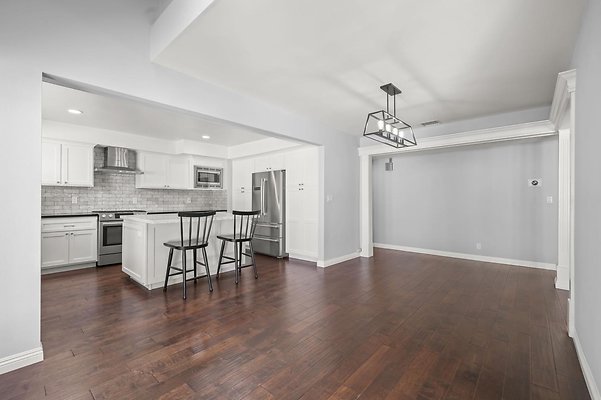 08062511-web-or-mls-15473 Lemay St MEDIA360VR-11 08062511-web-or-mls-15473 Lemay St MEDIA360VR-11