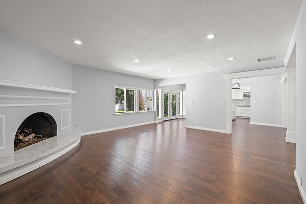 08062519-web-or-mls-15473 Lemay St MEDIA360VR-19 08062519-web-or-mls-15473 Lemay St MEDIA360VR-19