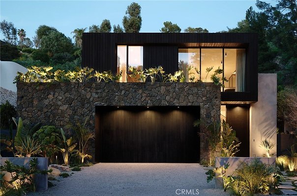 WFL-2334-East San Fernando Valley WFL-2334-East San Fernando Valley