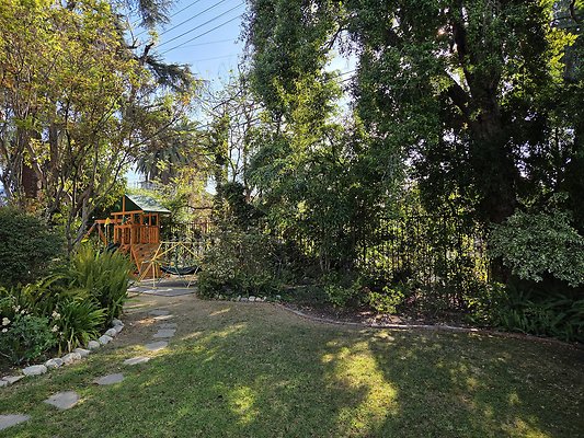 Exterior9