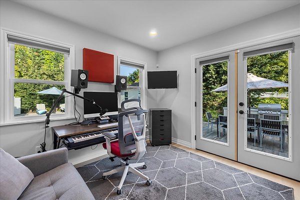 JB Studio