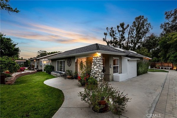 WFL-2378-West San Fernando Valley WFL-2378-West San Fernando Valley